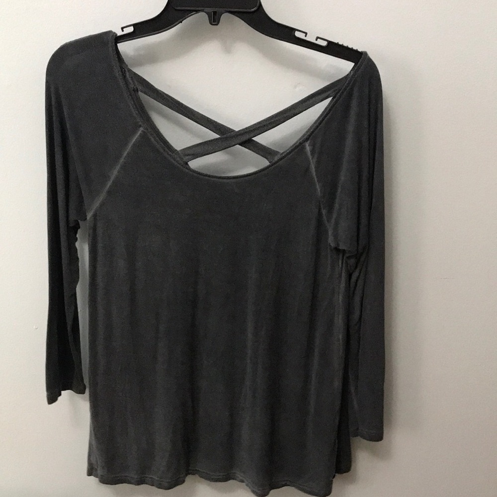 Grey top